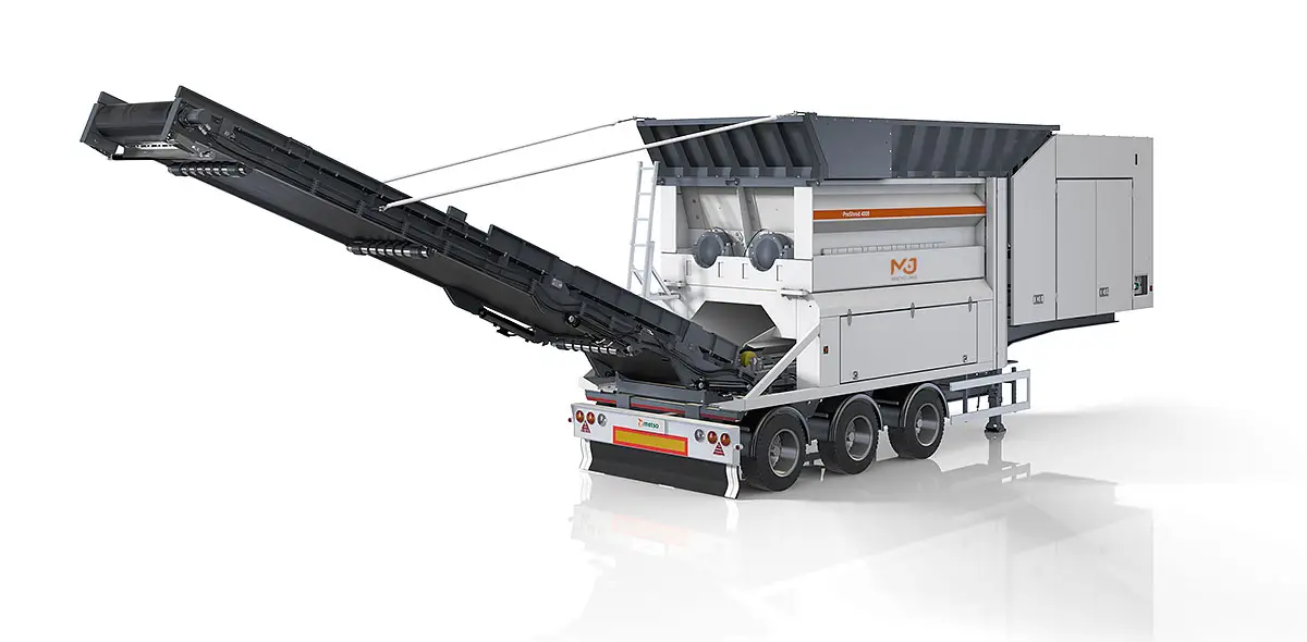 Jätemurskain M&J 4000 trailer.