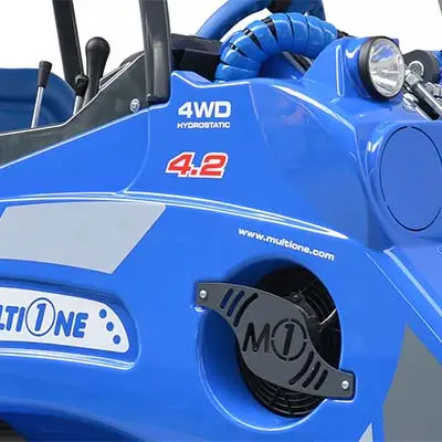 Pienkuormaaja MultiOne 4.2 K.