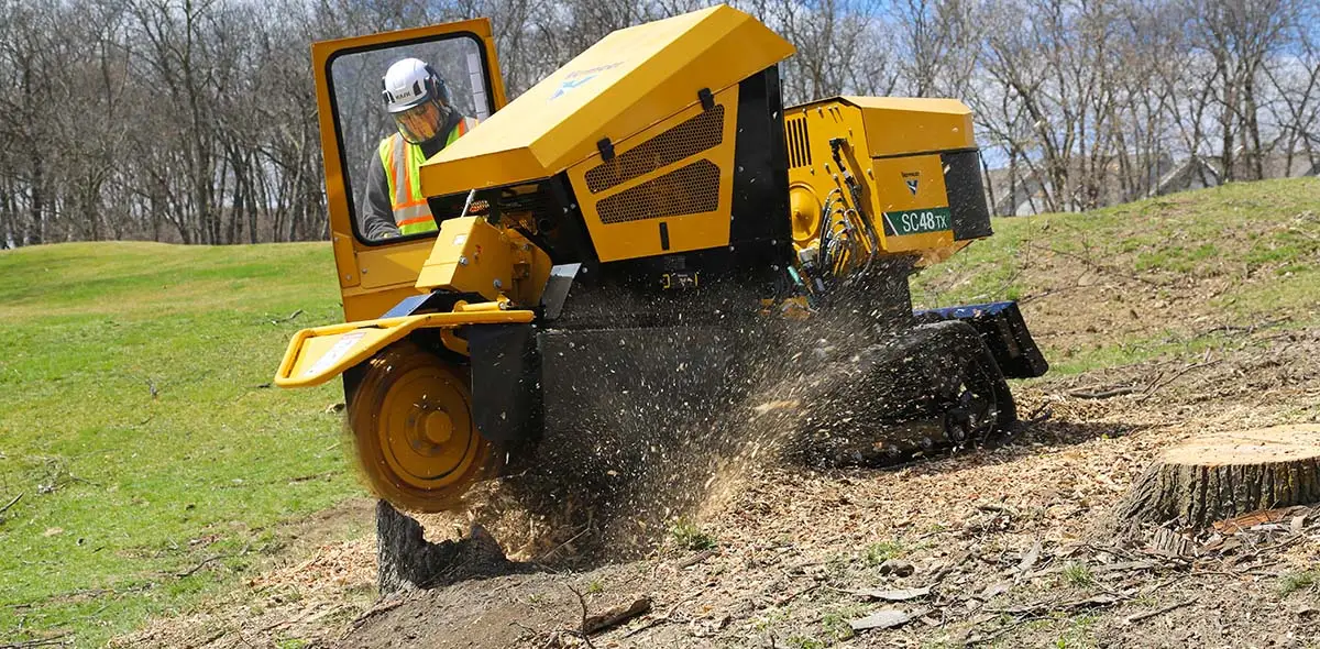 Kantojyrsin Vermeer SC48TX.